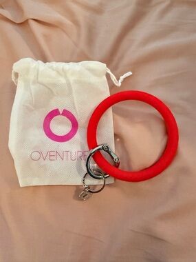 Oventure Silicone Big O® Key Ring - Cherry On Top